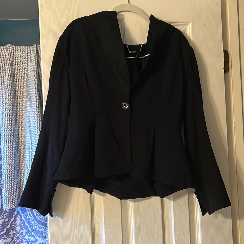 White House Black Market women’s blazer size 8